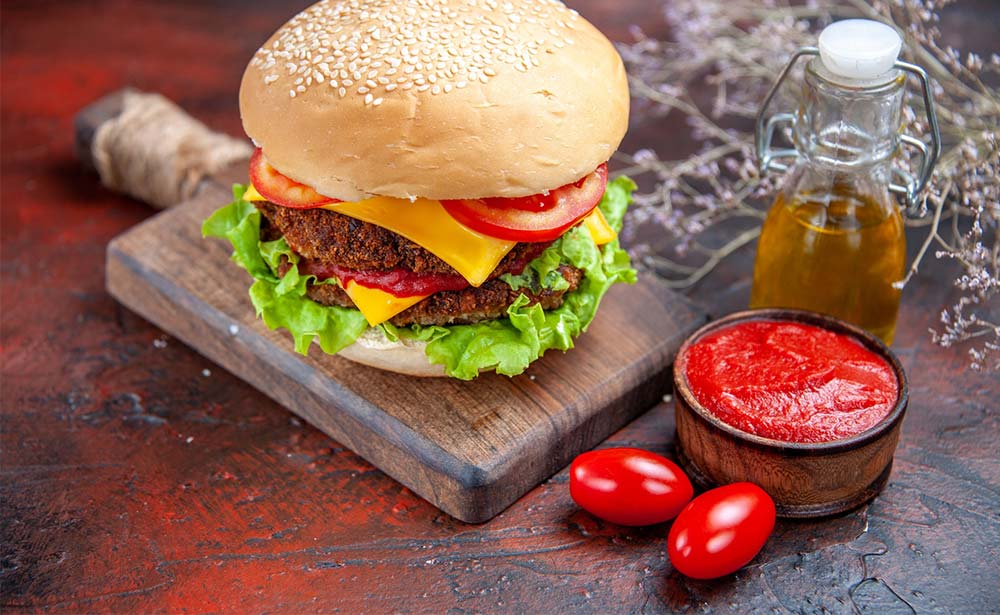 Burger mit Currysoße